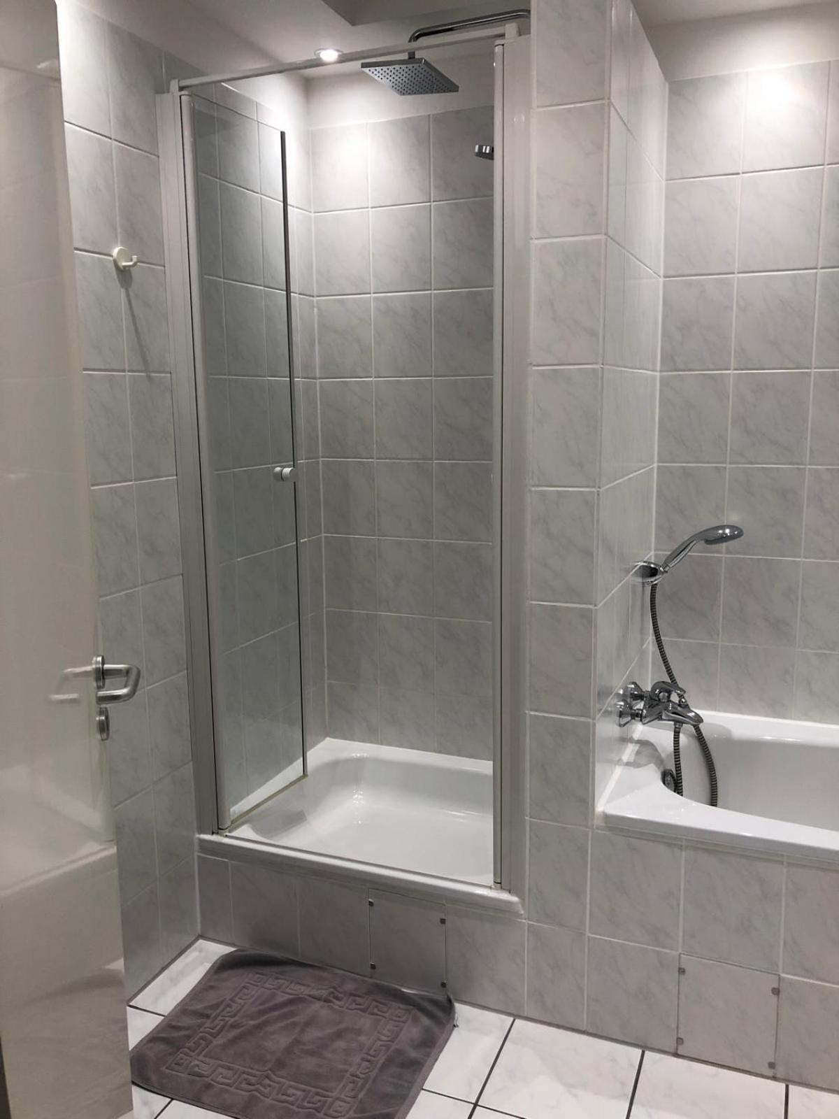 הנובר New Apartment Mit Terrasse מראה חיצוני תמונה